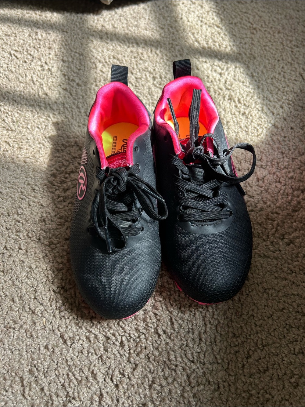 Girls Rawlings Black with Pink Lined Athletic Cleats